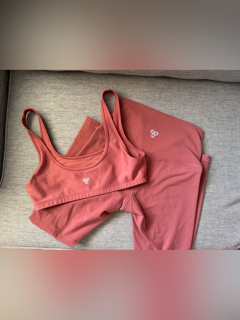 Aritzia TNAButter Matching Set In Mauve Color Size Small/Large - Picture 2 of 9
